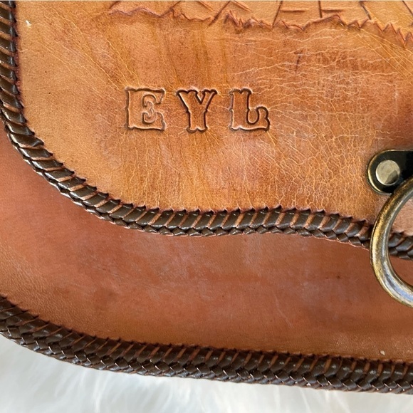 "Heirloom Saddle" Vintage Tooled Leather Shoulder Bag- Western Boho Artisan - Picture 16 of 16